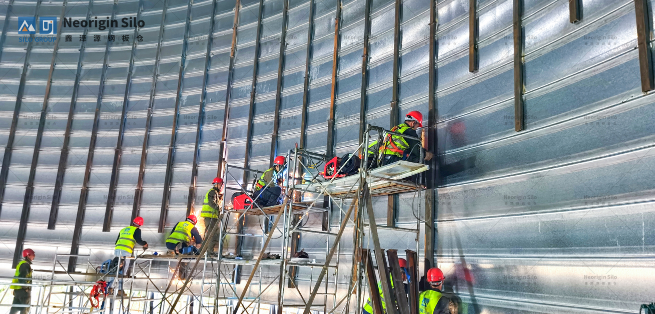 螺旋式载氟氧化铝钢板仓_6